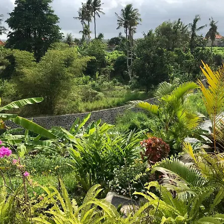 The Green Ujung Villa